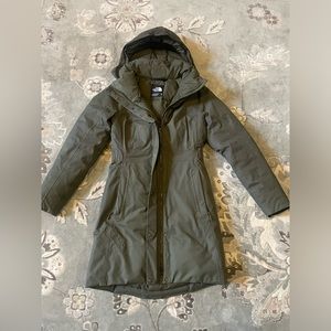 North Face Winter Jacket Women’s XS, Olive colour and Above Knee Lenght
